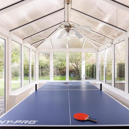 Ping-Pong Paradise Кролі Екстер'єр фото